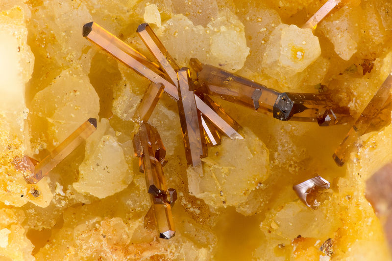 4557 vanadinite.jpg