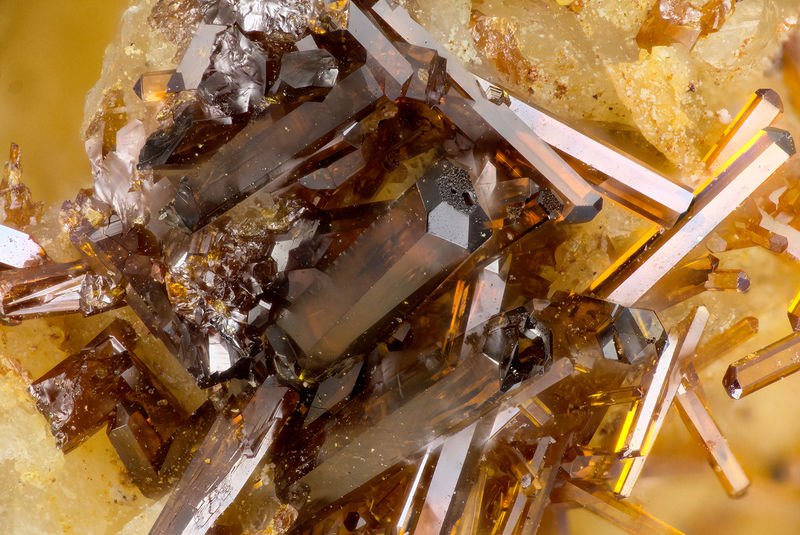 4558 vanadinite.jpg