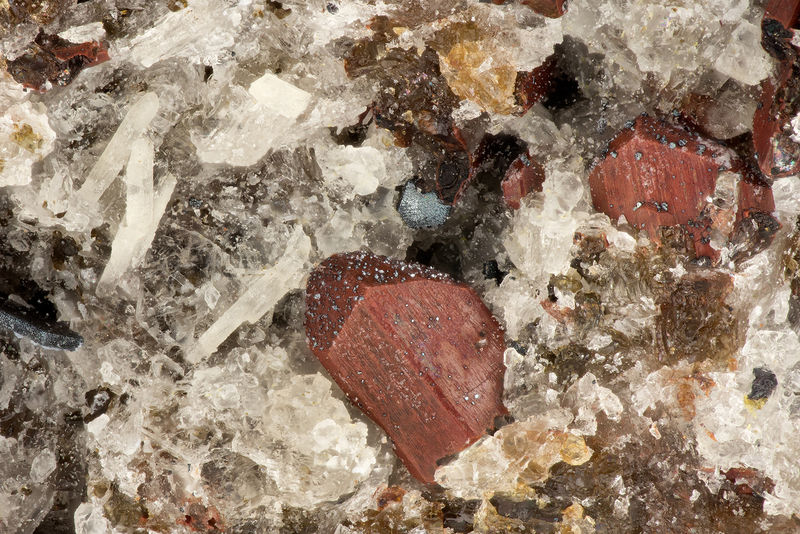 4865 fluorapatite.jpg