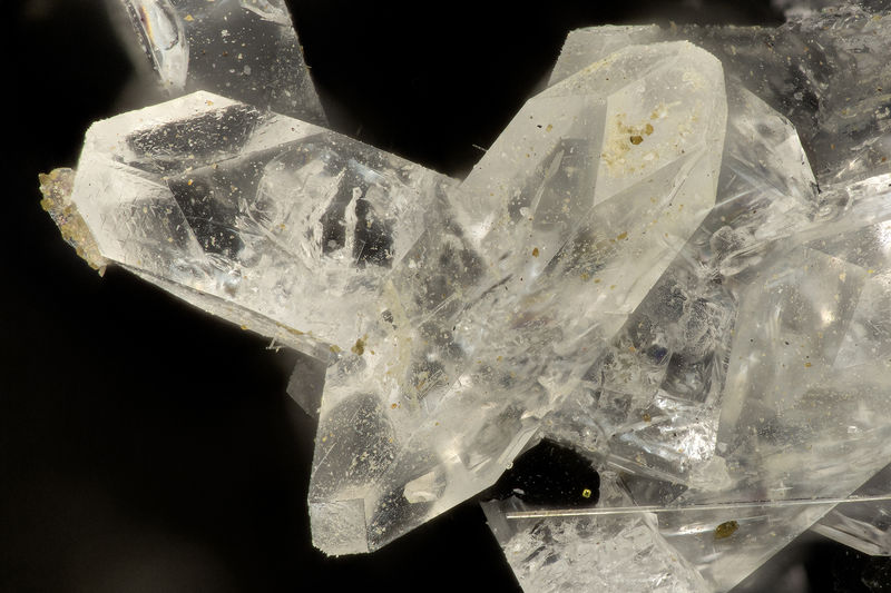 5212 fluorapophyllite-(K).jpg