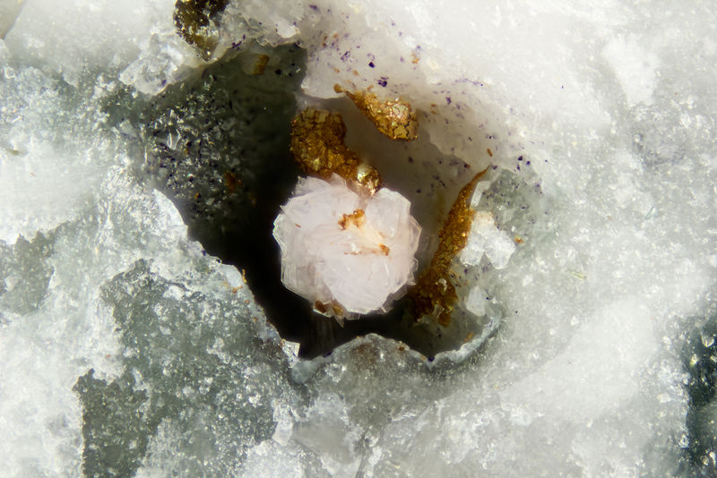 5325-arisite-(Ce).jpg