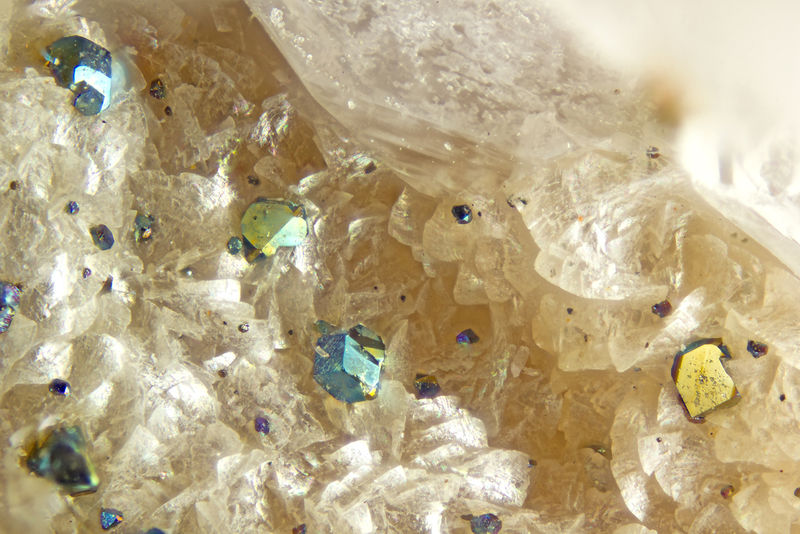 5569-chalcopyrite.jpg