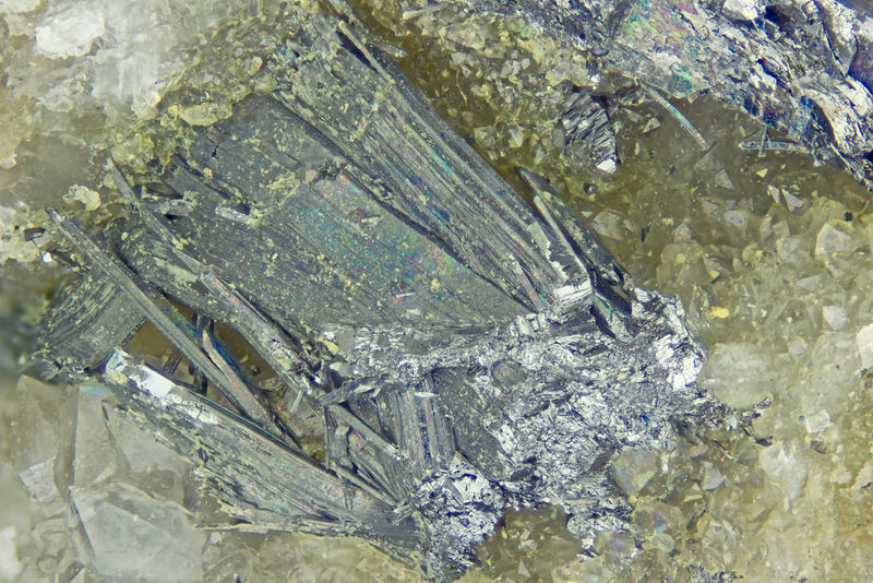 5573-stibnite.jpg