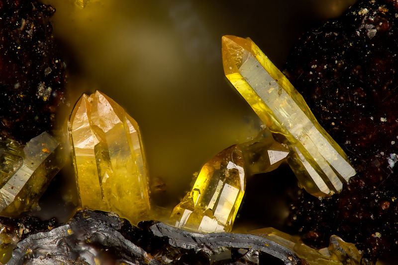 5930 mimetite.jpg