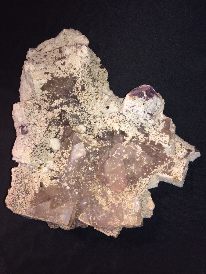 622m. Fluorite, Barite, Cave-in-Rock, IL.JPG