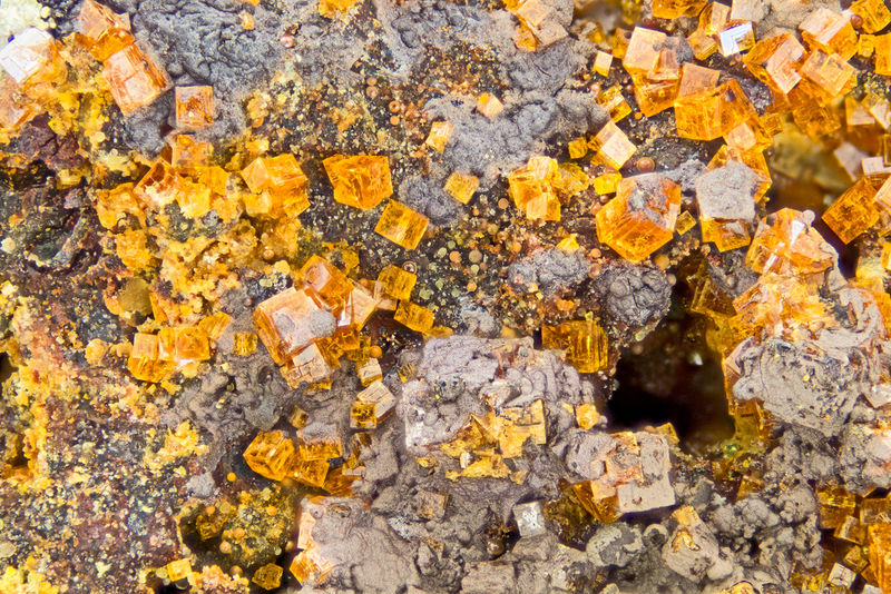 6316-natropharmacosiderite.jpg