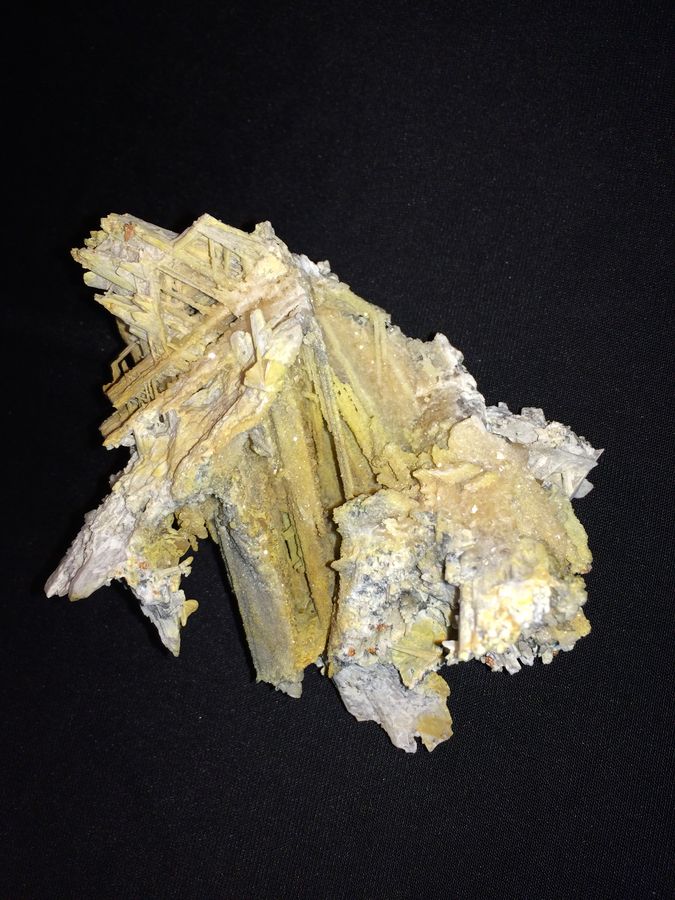 631h. Cerussite, Broken Hill, Yancowinna Co., NSW, Australia.JPG