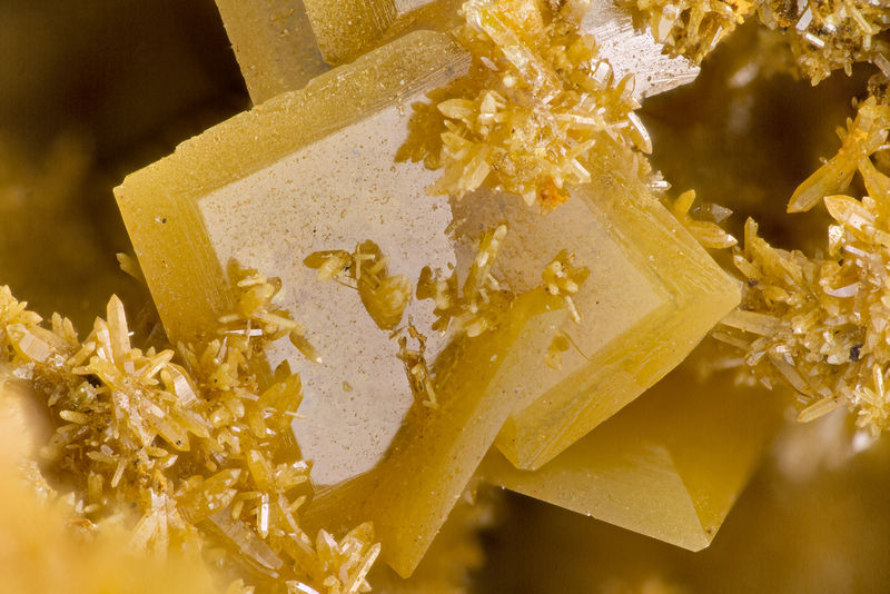 6333 wulfenite.jpg