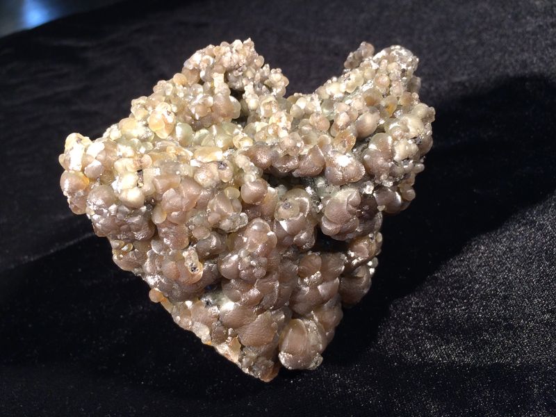 643c. Smithsonite, Tsumeb Mine, Otjikoto Region, Namibia.JPG