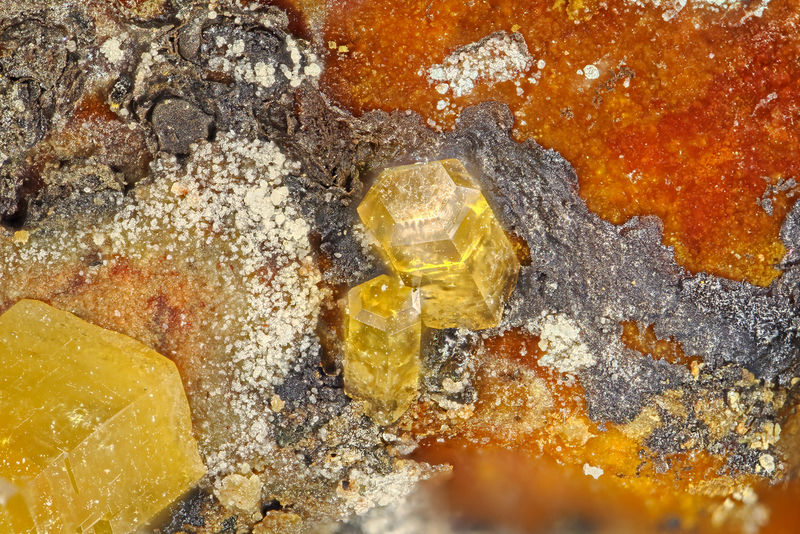 6674-vanadinite.jpg