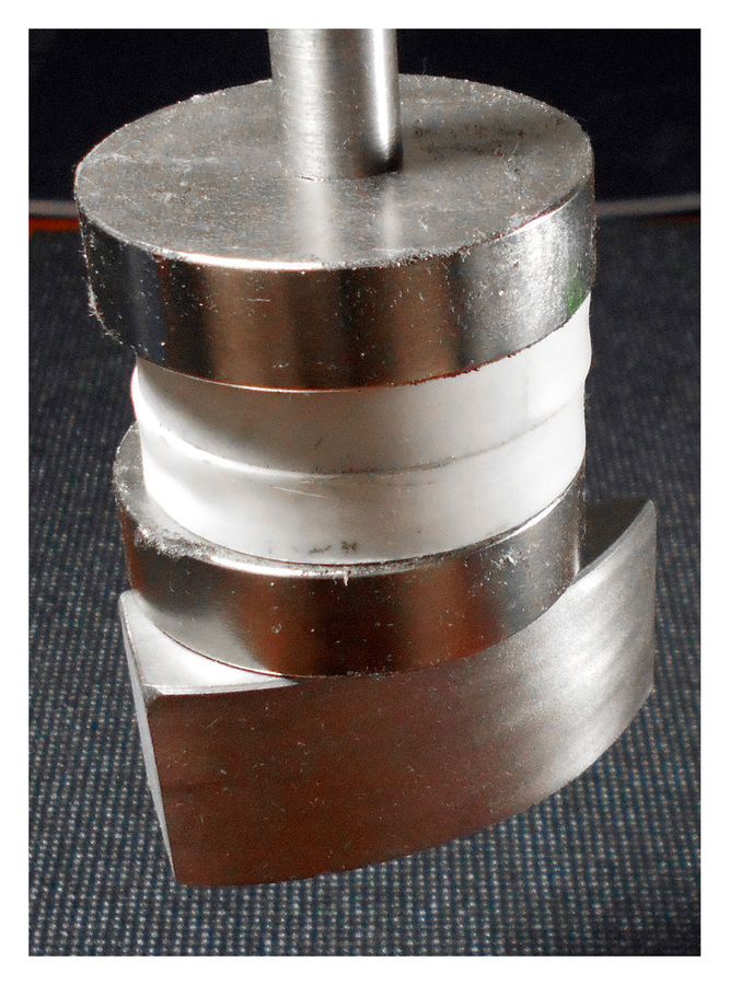 66 -MAGNETIC MOMENTS WITH DYSPROSIUM.jpg