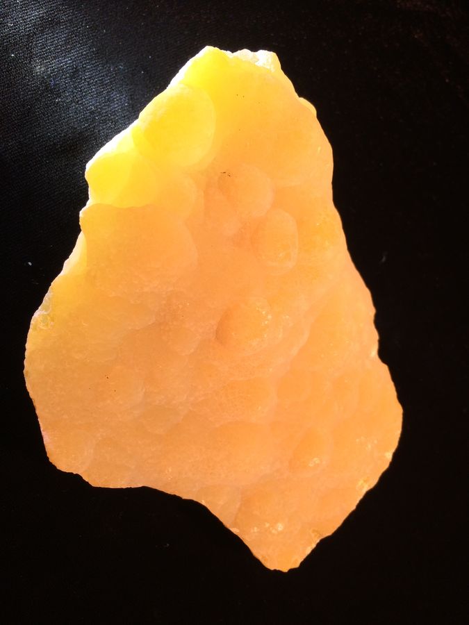 670. Smithsonite, Wenshan, Yunnan Prov., China (4).JPG