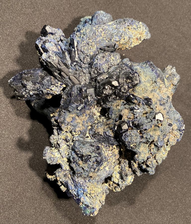 676. Azurite, Tsumeb Mine, Tsumeb, Oshikoto Region Namibia (10).JPG