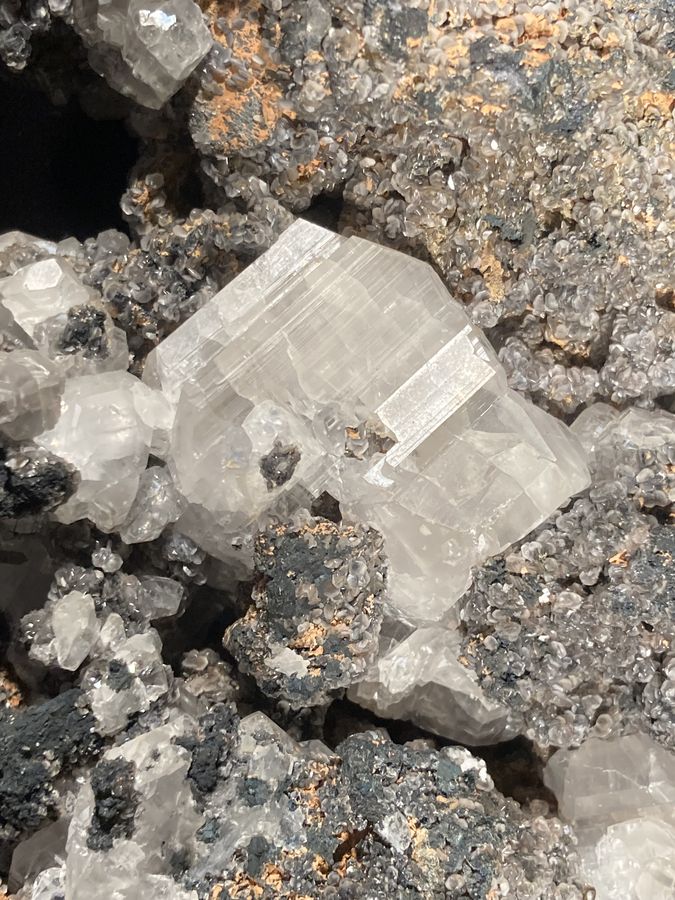 694. Cerussite, Mottramite, Tsumeb Mine, Tsumeb, Oshikoto Region, Namibia (12).JPG