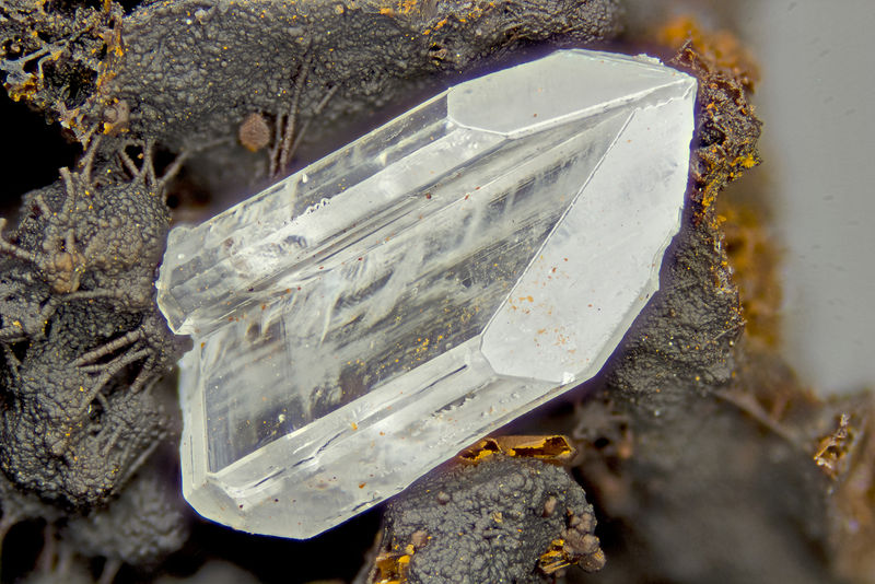7153-cerussite.jpg