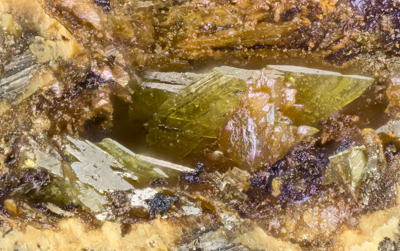 7358 terlinguaite.jpg
