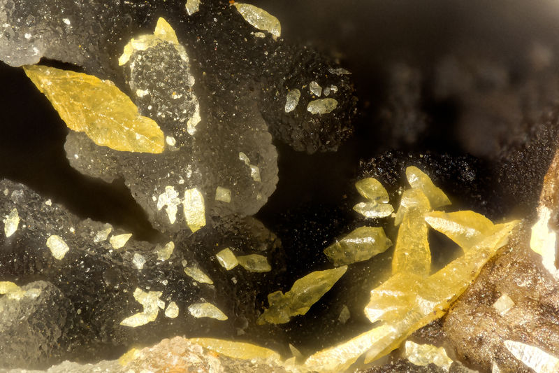 7367 wulfenite.jpg