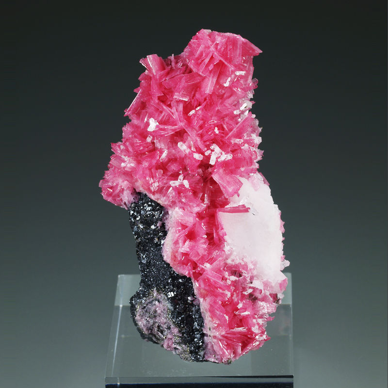 8225D-rhodonite1.jpg