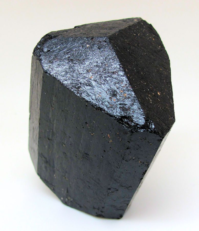 8230M-schorl4.jpg