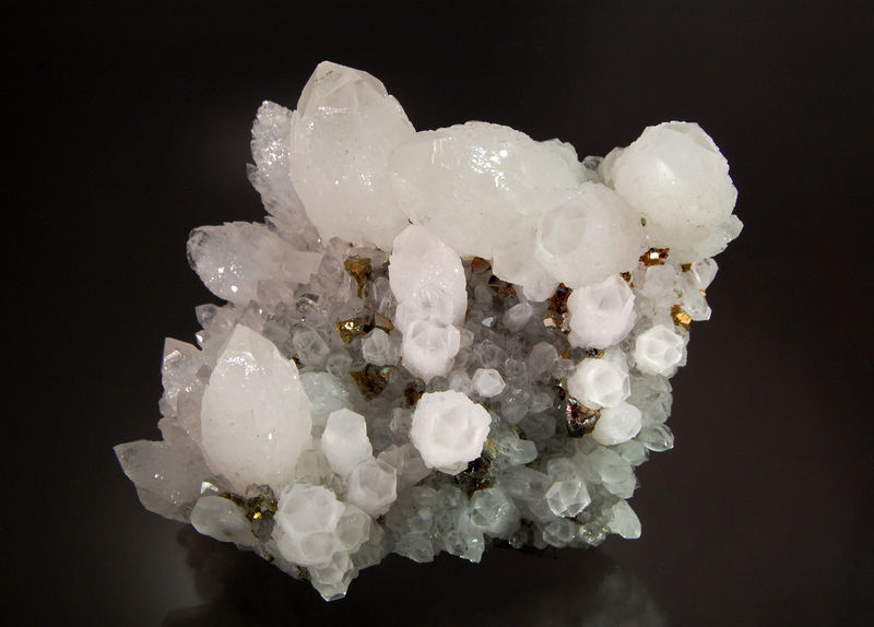 977 Quartz - Cavnic, Maramures, Romania.jpg