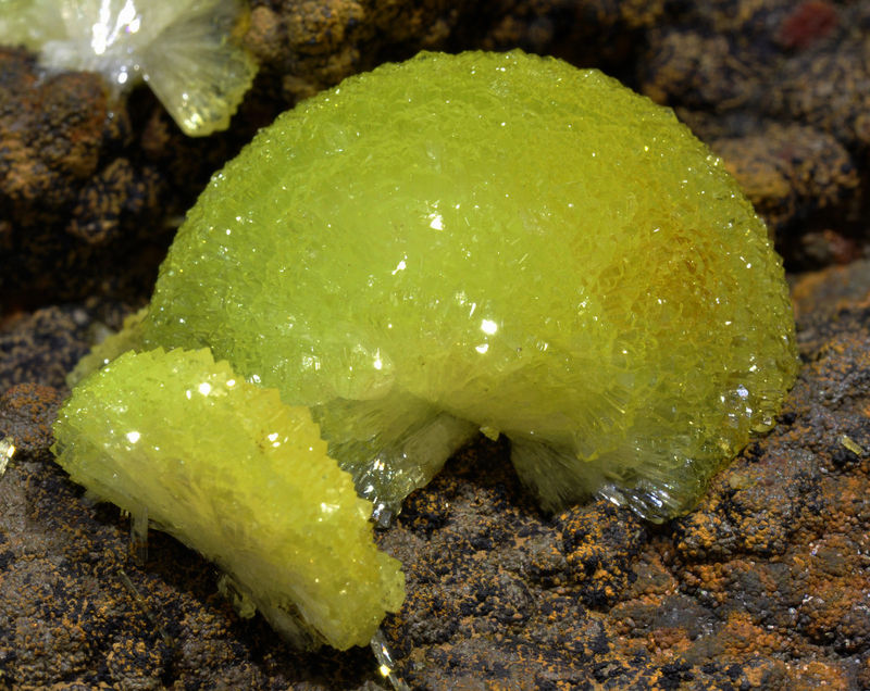 Adamite - Ojuela Mine_Durango_Mexico.jpg