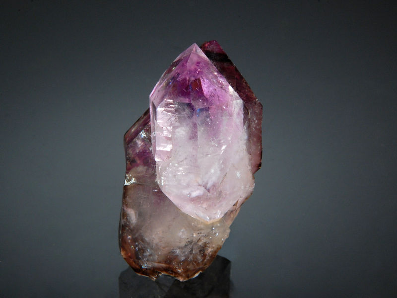 Amethyst-smoky quartz - Moosup, CT.jpg