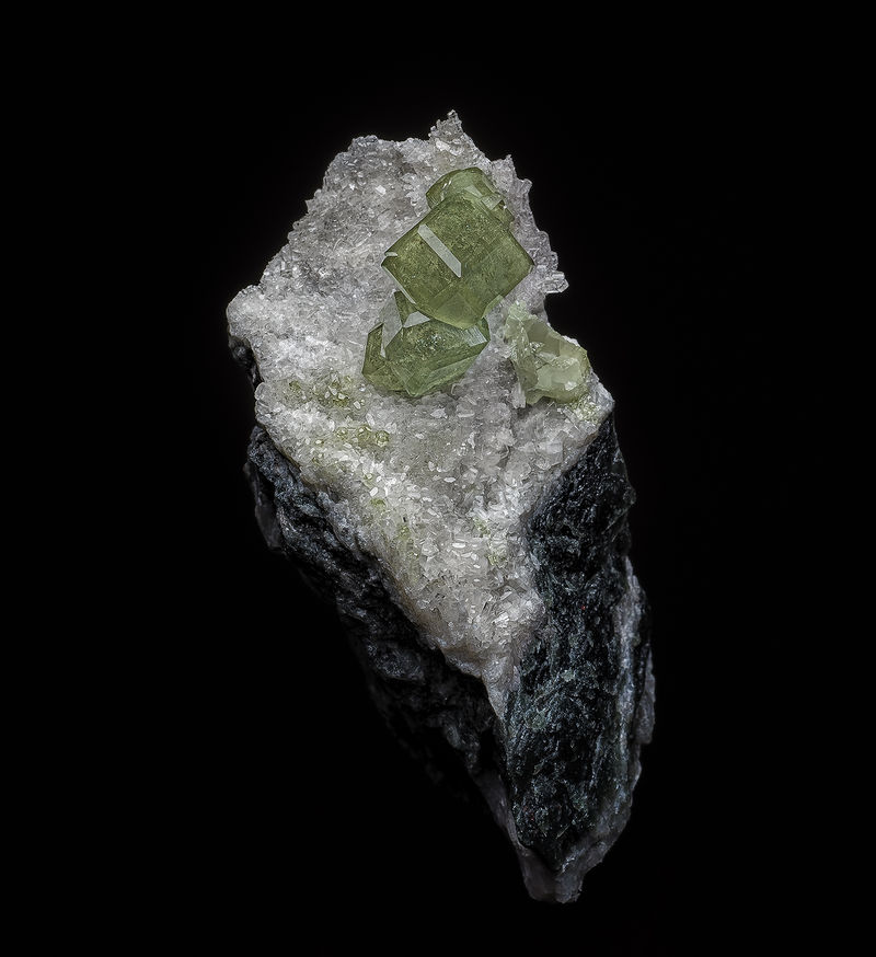 Andradite.jpg