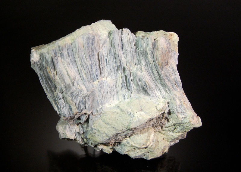Antigorite var. picrolite - Wood's Chrome Mine, Texas, Lancaster Co., Pennsylvania.jpg