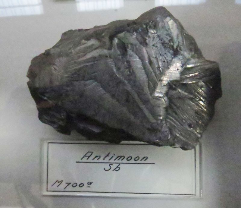 Antimony b.jpg