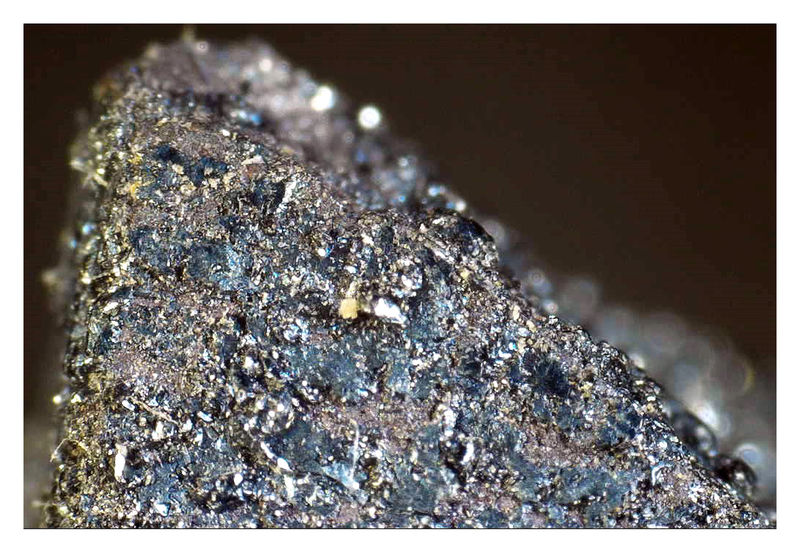 Argentinian Hematite (after Magnetite) - Under the Microscope 2.jpg