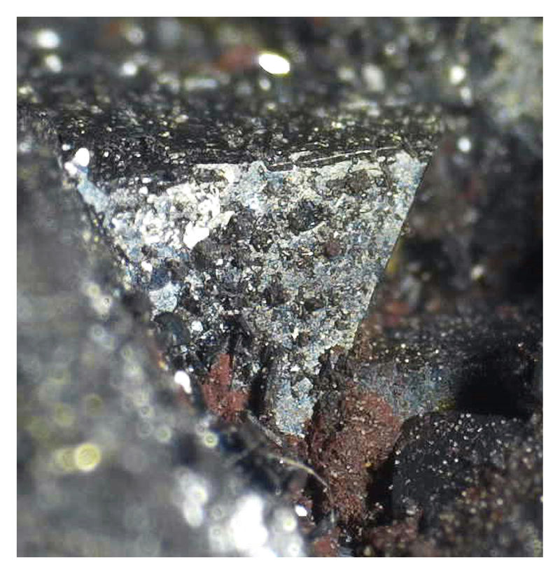 Argentinian Hematite (after Magnetite) - Under the Microscope 3.jpg