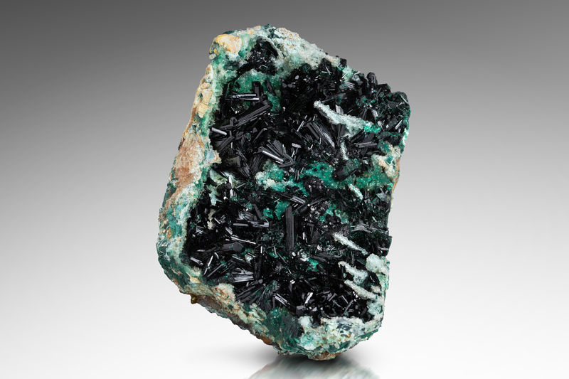 Atacamite-MIM_Museum(1739).jpg