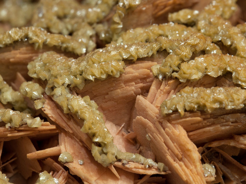 Barite with Calcite - Christiane Mine_Adorf_Diemelsee_Hessen_Germany_detail.jpg