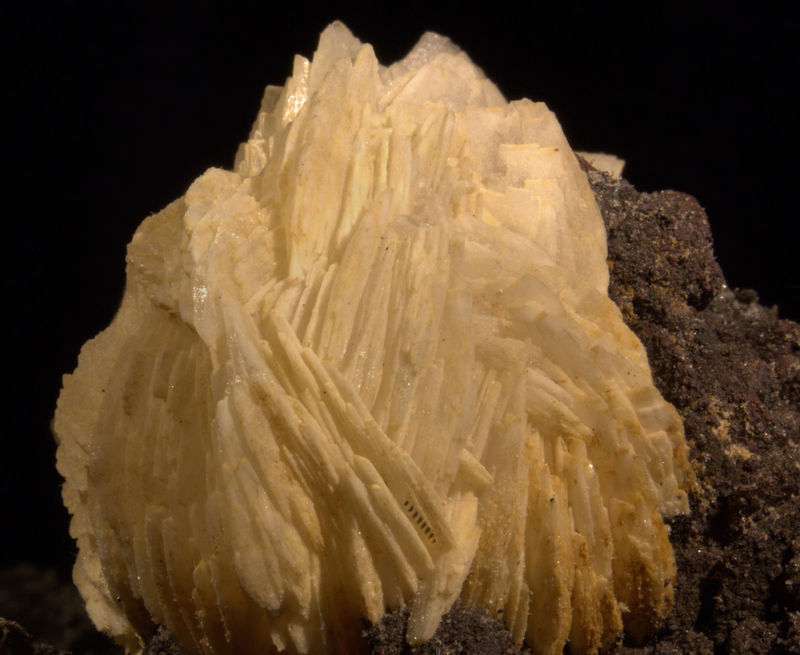 Barite&Goethite.jpg