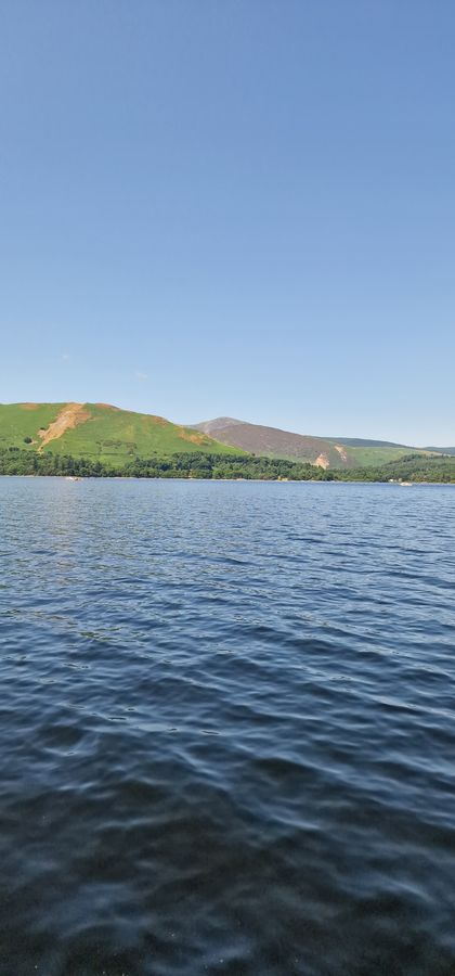 Barrow min view from the lake.jpg