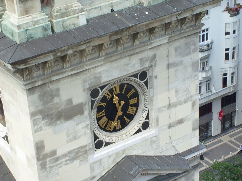 Basilique Saint-Étienne de Pest - Budapest.JPG