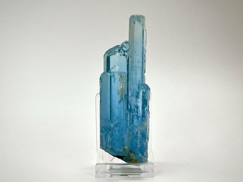 Beryl variety aquamarine from Gaoligong Mountains_Yunnan_China.jpeg