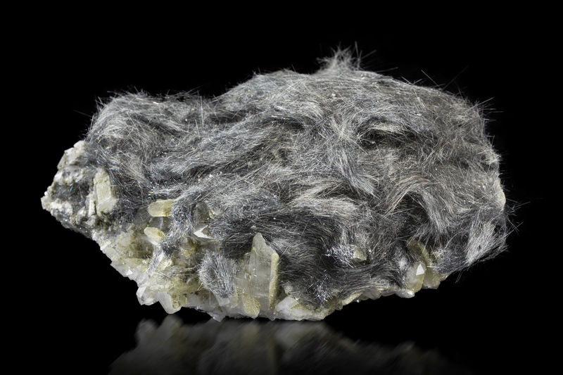 Boulangerite-MIM_Museum(2239).jpg