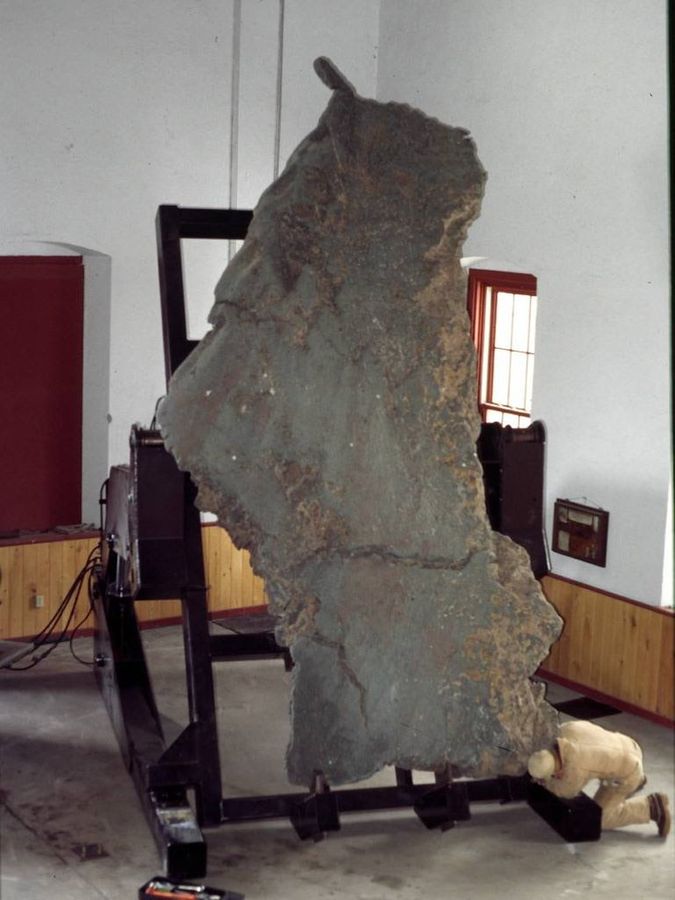 Boulder_at_Quincy.jpg