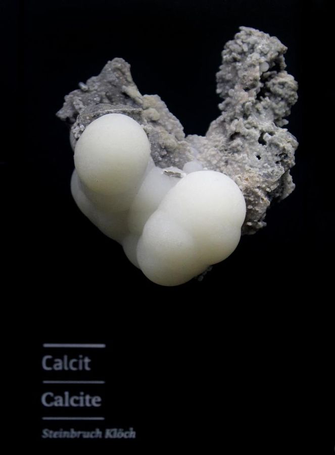 Calcit Klöch Stmk. ca. 6 cm IMG_1674.JPG