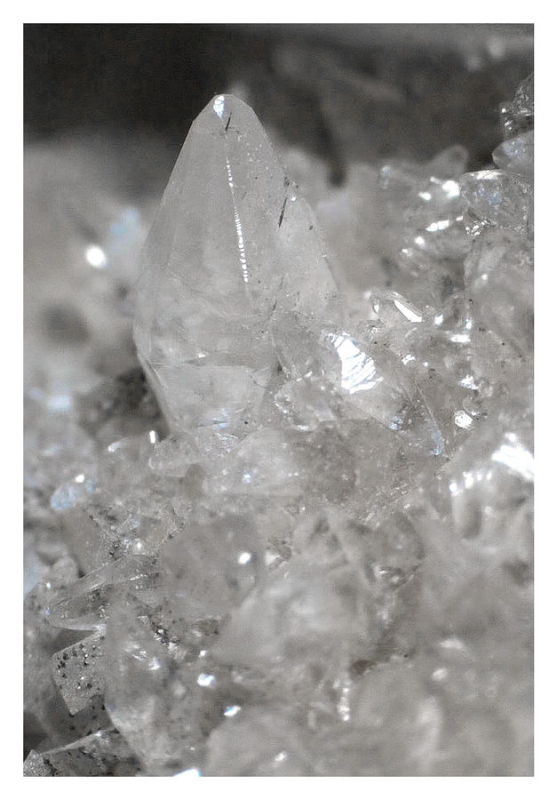 CALCITE - UNDER THE SCOPE 1.jpg