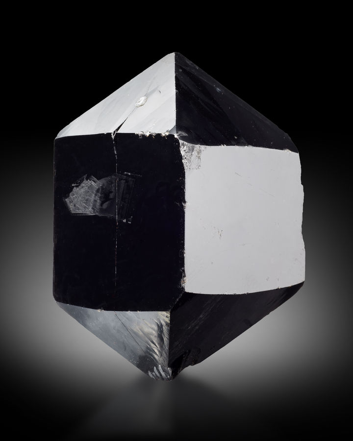 Cassiterite - MIM Museum.jpg