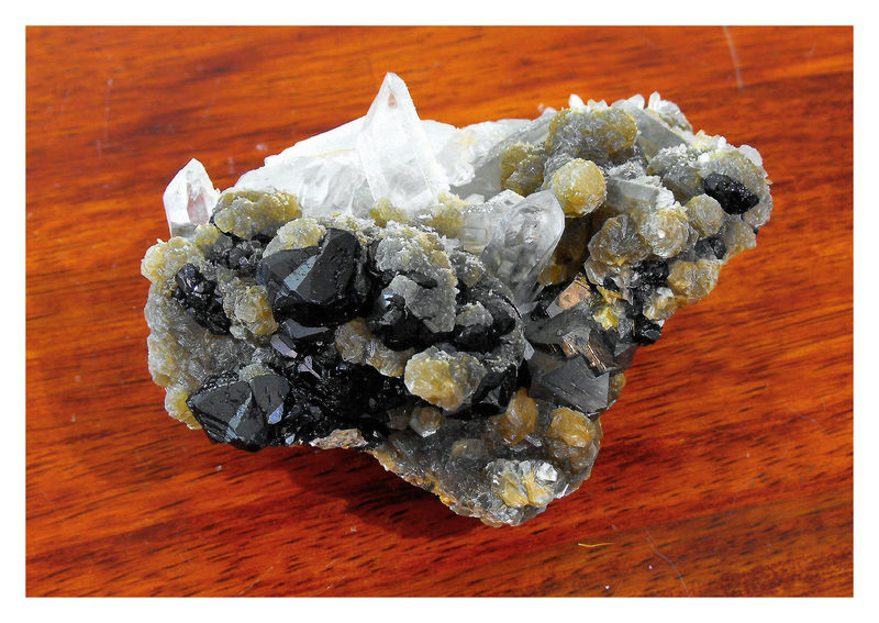 Cassiterite, Arsenopyrite, Muscovite withe Quartz 1.jpg