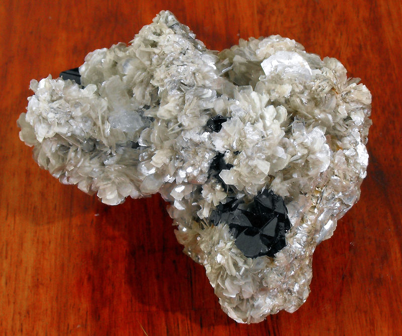 CASSITERITE WITH MUSCOVITE 4.jpg