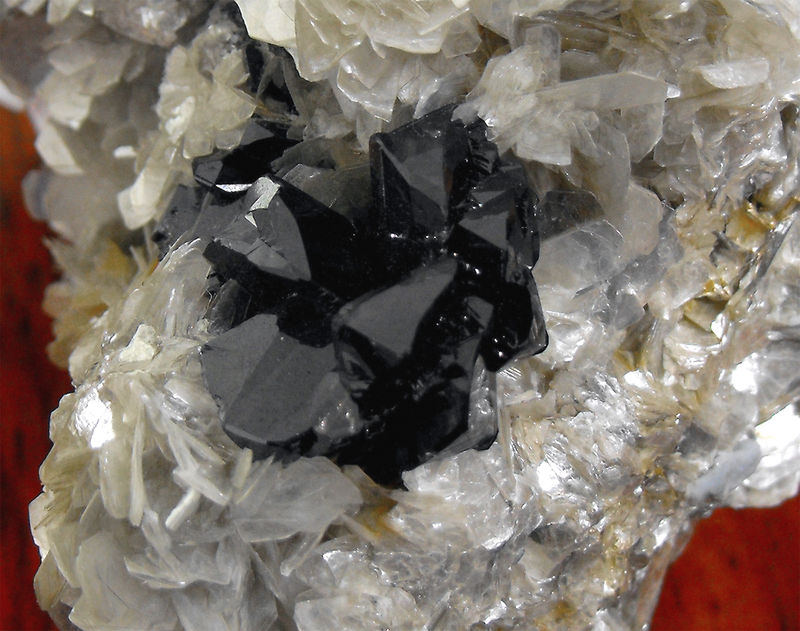 CASSITERITE WITH MUSCOVITE - CLOSEUP 3.jpg
