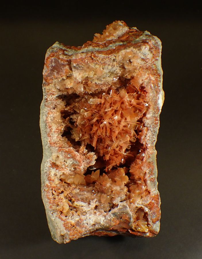 Celestine geode 1.JPG