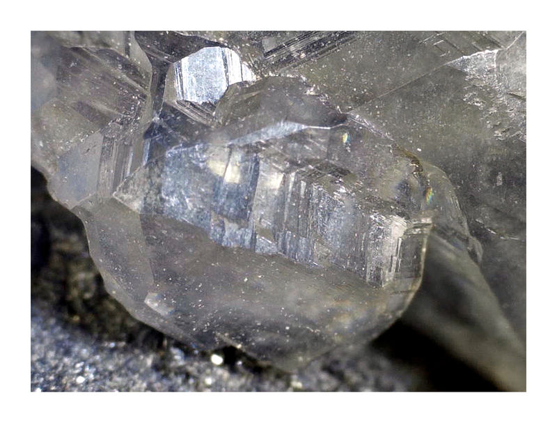 Cerussite with Barite - Under the Microscope 1.JPG