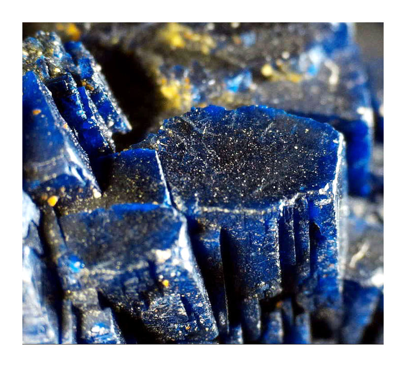 Chinese Azurite - Under the Microscope 2.JPG