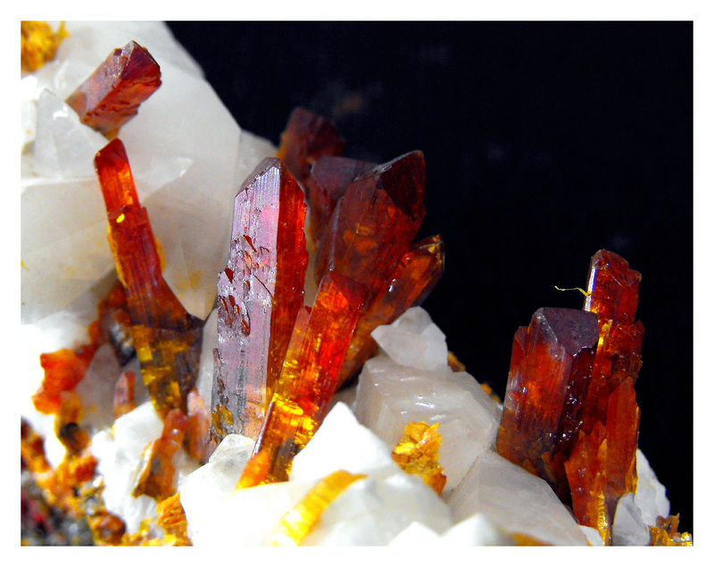 Chinese Orpiment Up Close 2.jpg