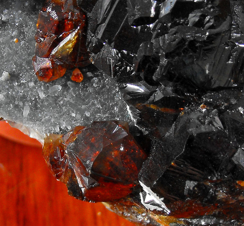 CHINESE SPHALERITE - Up Close 2.jpg